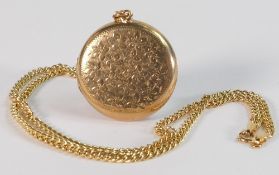 9ct gold hallmarked larger size (30mm) locket & 9ct gold 44cm chain, gross weight 13.63g