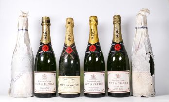 Six 70cl bottles of Moet & Chandon Champagne (6)