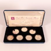 Royal Mint, The Queen Mothers 80th Birthday proof Commonwealth 7 silver Crowns set, in leather