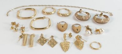 Collection of 9ct gold & gold coloured metal jewellery, weight 16.25g. Either hallmarked or