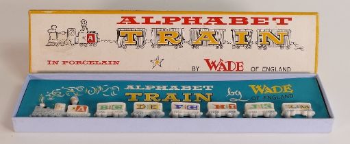 Wade Alphabet Train, boxed (1)