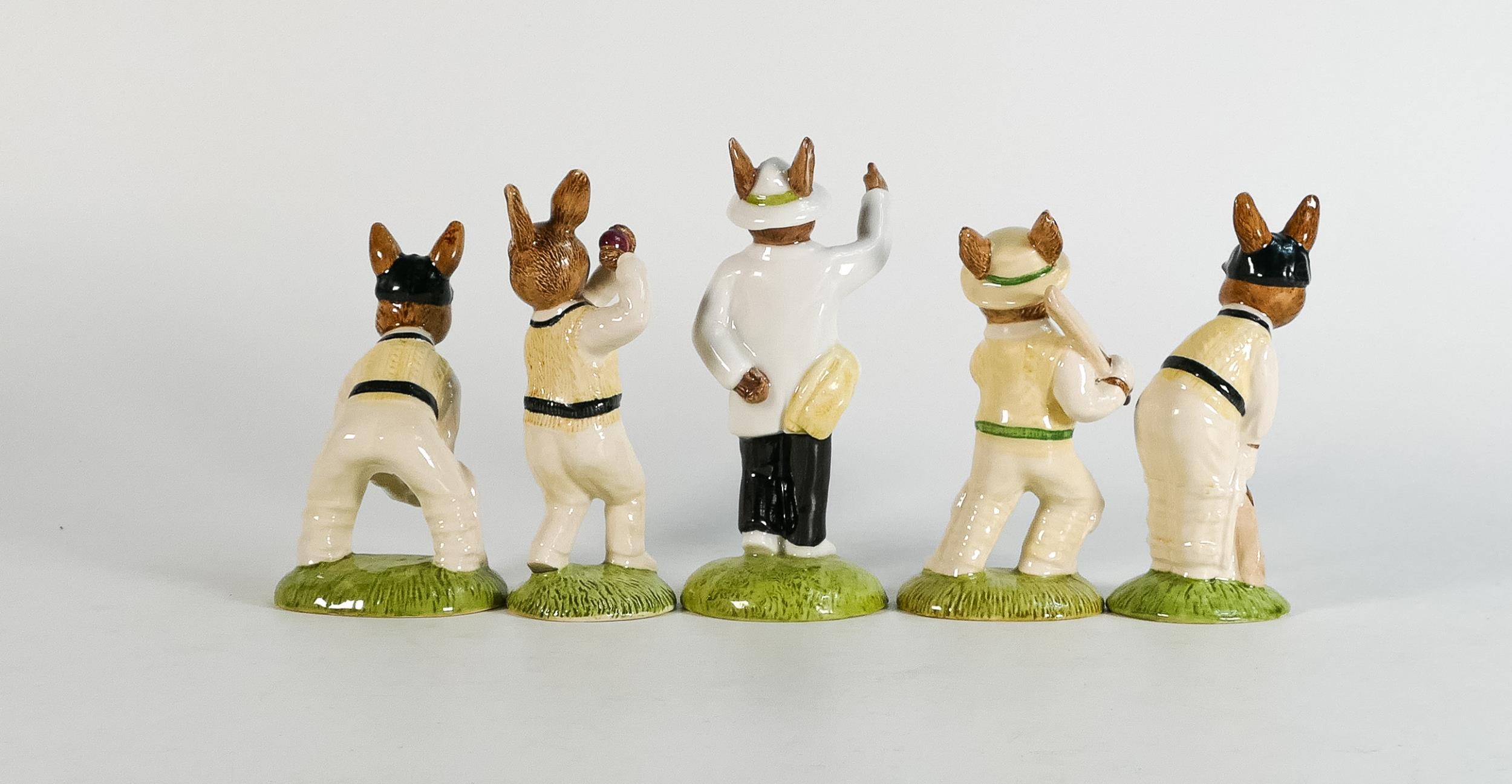 Royal Doulton Bunnykins figures to include - Wicket Keeper DB150, Bowler DB145, Batsman DB144, Out - Bild 2 aus 4