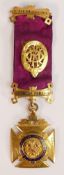 RAOB (Royal Antediluvian Order of Buffaloes) large & heavy 9ct gold hallmarked medal / jewel with
