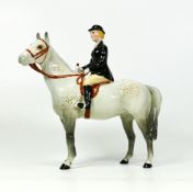 Beswick Huntswomen on Grey 1730