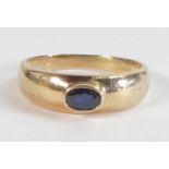 Ladies 9ct gold ring set with single dark blue stone, size U,3.6g.