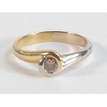 18ct gold ring set with brown solitaire diamond, size N/O, 4.5g.