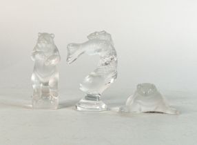 Lalique France glass frog and bear standing together with similar glass fish (3)