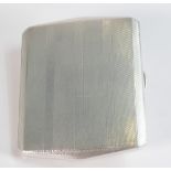 Silver cigarette case Chester 1910, weight 135.6g. A very crisp case with no visible faults.