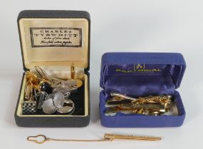 9ct gold pin, weight 1.7g (stamped 9ct), together with assorted plated / fashion pins & cufflinks.