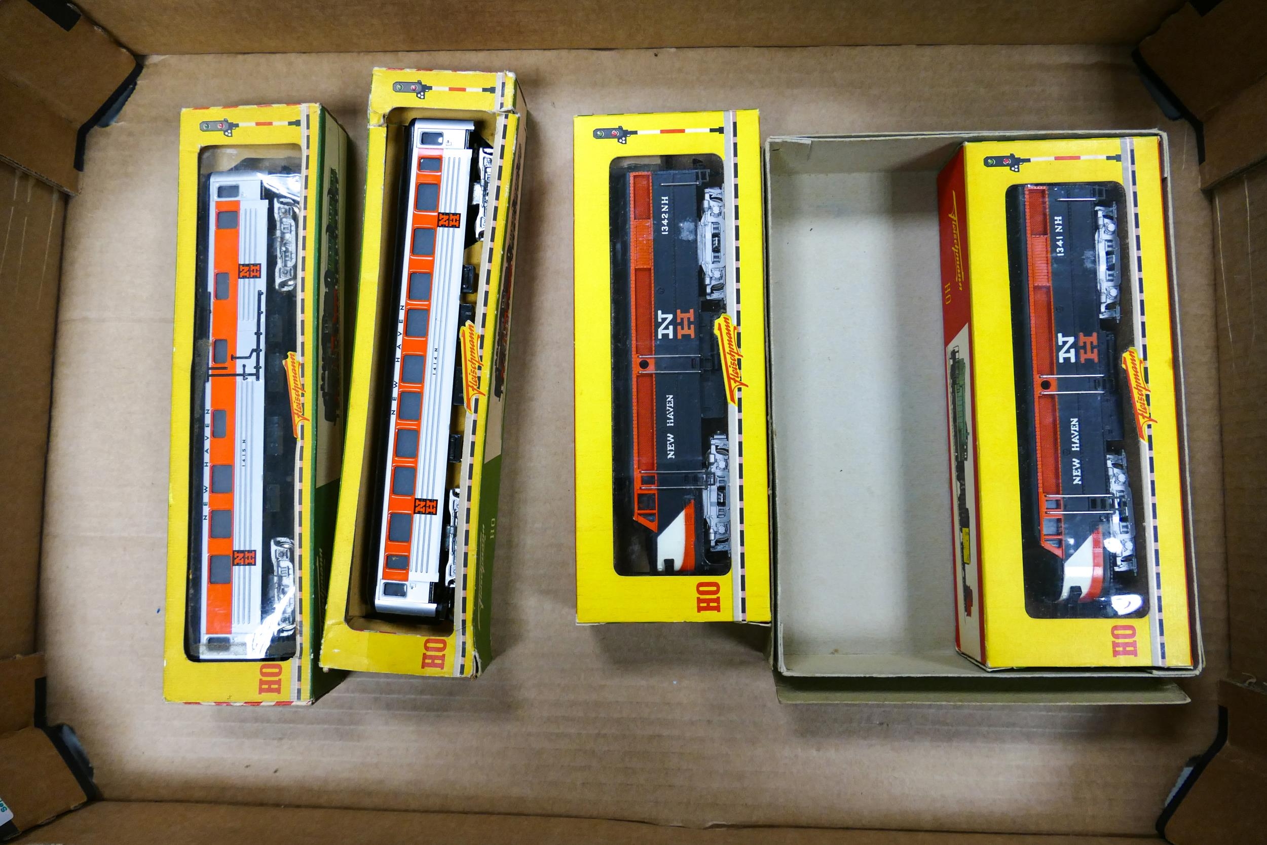FLEISCHMANN 1341/2 S-2, couplage locos diesel ALCO FA1 A+A SANTA FE neuf BO (Ref: #1341/2 S-2