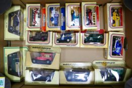 A collection of Lledo Days Gone & Matchbox Models of Yesteryear Model Toy Veteran Vehicles (15)