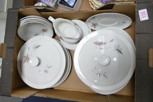 Royal Doulton Tumbling Leaves Patterned dinner ware to include Tureens, dinner plates, bowls etc