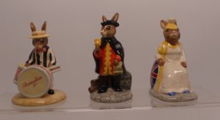 Royal Doulton Limited Edition Bunnykins Figures to Include Drummer Bunnykin DB250 Together With Town