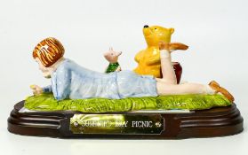 Royal Doulton Winnie the pooh tableau figure Summers Day Picnic with wood base