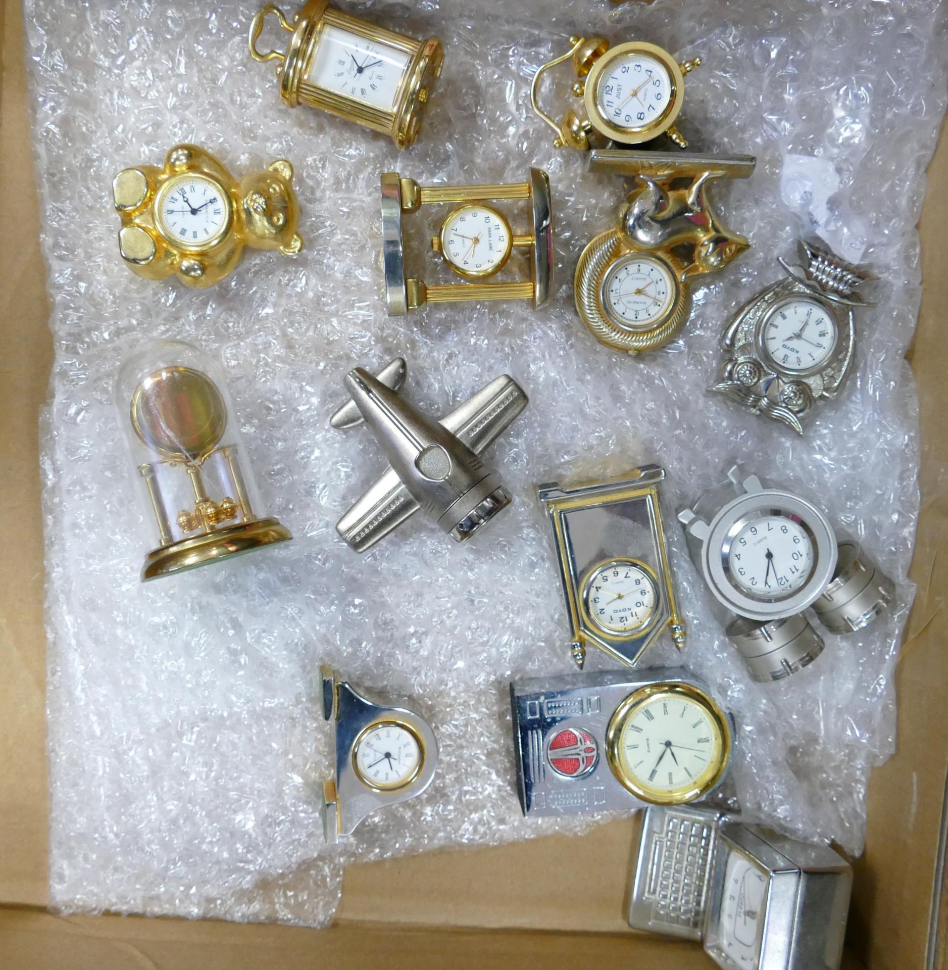 A Collection of novelty and miniatures clocks