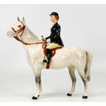 Beswick Huntswomen on Grey 1730