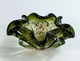 Large free form Art Glass bowl with internal gold flecks, diameter 18cm