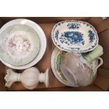 A mixed collection of ceramic items to include Belleek vase, 6 harmony china dinner plates, Ethal
