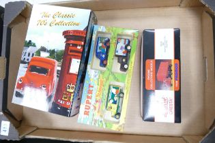 Corgi Classics ' The Classic 70's Collection Box set , Lledo The Rupert The Bear Collection box