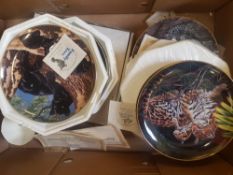 A collection of The Fleetwood Collection limited edition wall plates (2 trays)