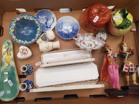 A mixed collection of ceramic items to include Royal Copenhagen pin dishes, carltonware bread