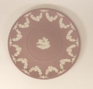 Wedgwood Lilac Decorative Wall Plate, diameter 23.5cm