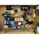 A collection of Model cars to include 1930 Ford standard, Chrysler, ford model T etc (16)