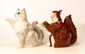 Beswick cat teapot together with a Squirrel tea pot (2)