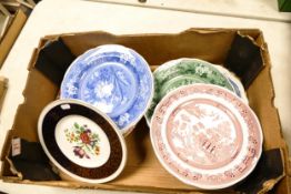 A collection of decorative wall plates to include Spode, blue & white plates etc ( 1 tray)