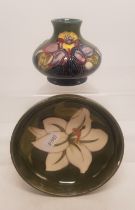 Moorcroft vase in the Orchid pattern, 7.5cm in height, together with a Bermuda Lily pattern small