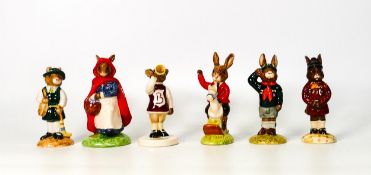 Royal Doulton Bunnykins to include Be Prepared DB56, schooldays DB57, Harry the Herald DB45, Brownie