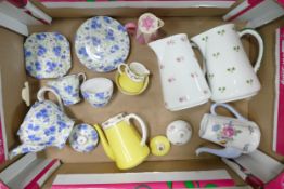 A collection of Shelley to include small Dainty hot water jug, coffee pot, cream bowl, milk jug, ,