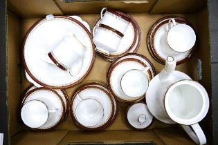 Paragon Holyrood 21 piece teaset to include 6 trio's teapot, cake plate and milk jug ( 1 tray)