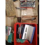 A mixed collection of writing items to include pens, makes include Parker, Paper Mate etc, cased