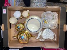 A mixed collection of items to include Sadlers floral & gilt decorated tea service, Novelty Linguard
