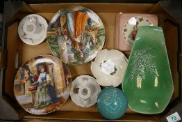 A mixed collection of items to include Beswick Turquoise Cathay lidded pot, decorative wall plates