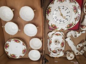 A mixed collection of items to include Royal Doulton Character Jugs, thimbles in display box,
