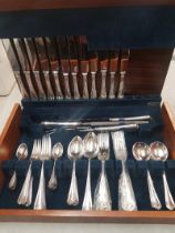 Silver plated Onieda Cased cuttlery set