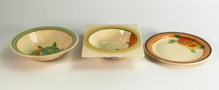 Clarice Cliff & similar hand decorated plates & bowls, largest diameter 14.5cm(3)