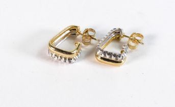 Pair of quality 18ct white & yellow gold earrings, 7.2g.