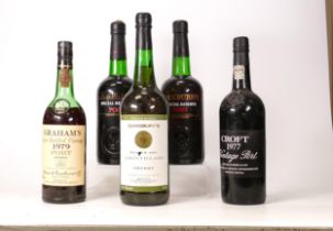 Four Bottles of vintage Port to include 1977 Croft Vintage Port, 1979Grahams, Cockburns Special