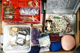 Large job lot collection of costume, jewellery & coins etc.