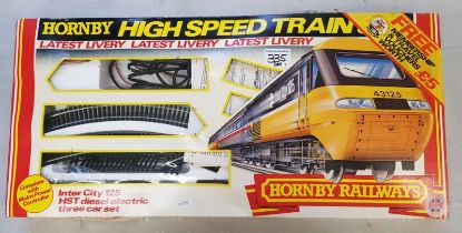 Hornby High Speed Train Set Inter City 125, HST Diesel Electric 3 car set in original box, private