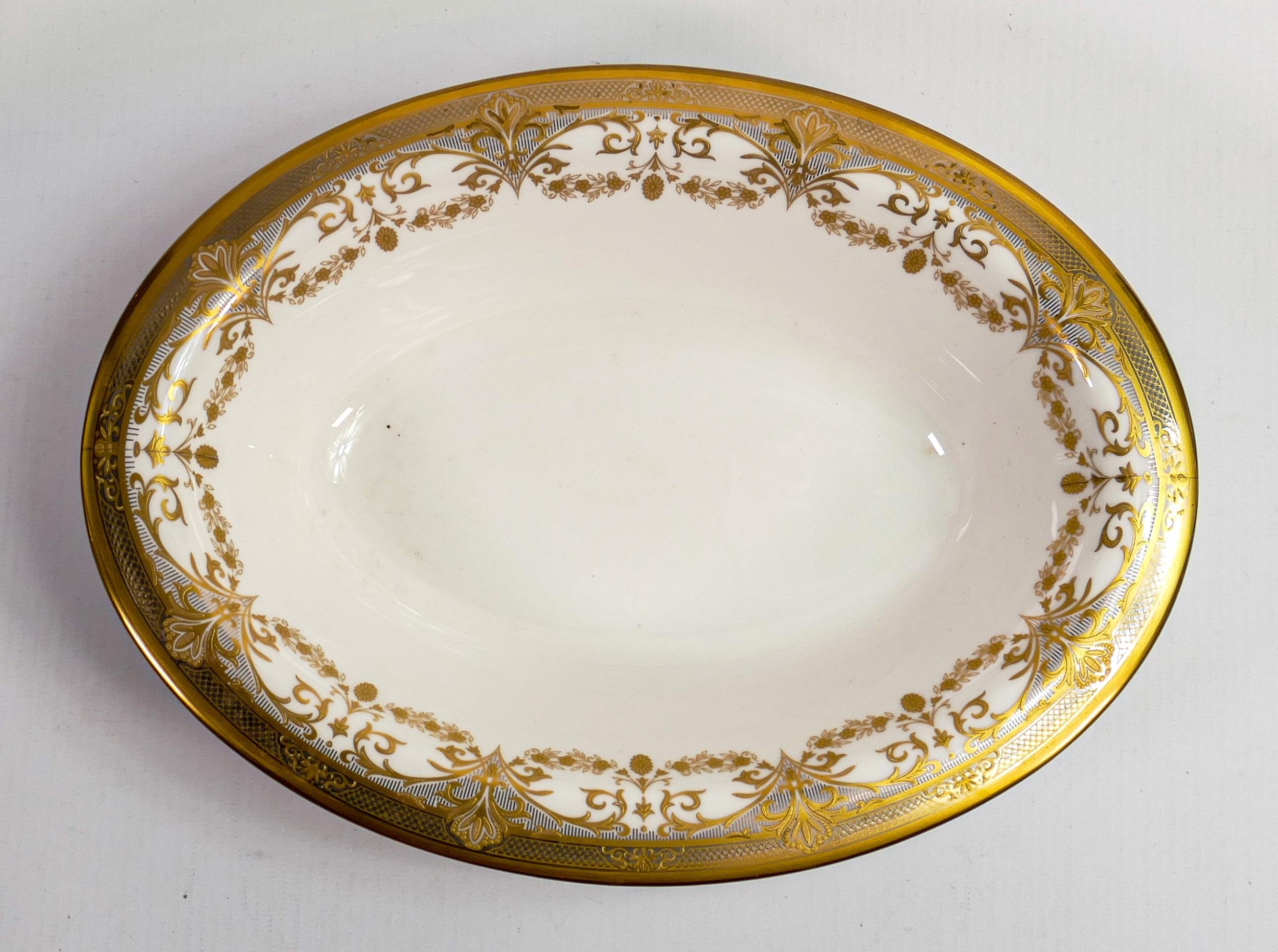 De Lamerie Fine Bone China Chatsworth Garland patterned oval open vegetable dish, specially made - Image 3 of 3