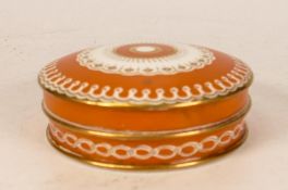19th Century Porcelain Powder Pot. Small Losses to enamels. Diameter: 10cm