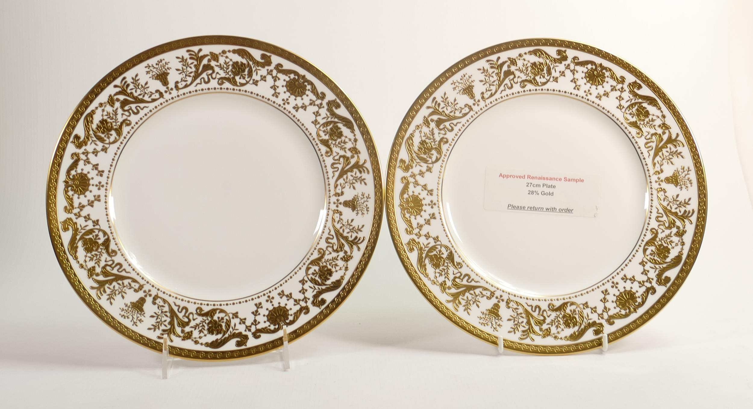 De Lamerie Fine Bone China Renaissance Patterned Dinner Plates , specially made high end quality - Image 3 of 3