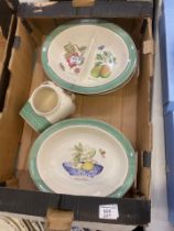 Wedgwood Sarahs Garden pattern items to include 5 vegtable serving dishes together with wall hanging