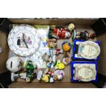 A mixed collection of items to include Royal Doulton resin figures, Robert Harrop dog figures, boxed