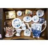 A mixed collection of items to include Wedgwood Clementine vases , pin dishes, Wedgwood Atlas lidded