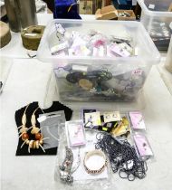 A quantity of costume jewellery to include necklaces, ear-rings , belly button studs etc ( 1 box)